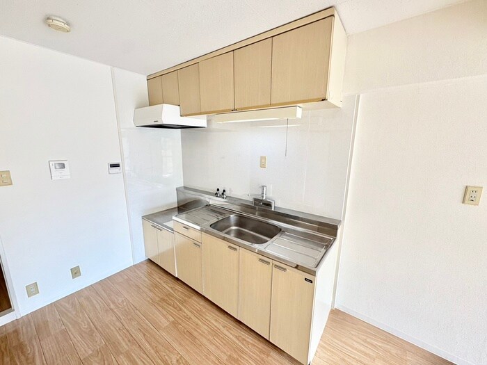 西尾ハイツの物件内観写真