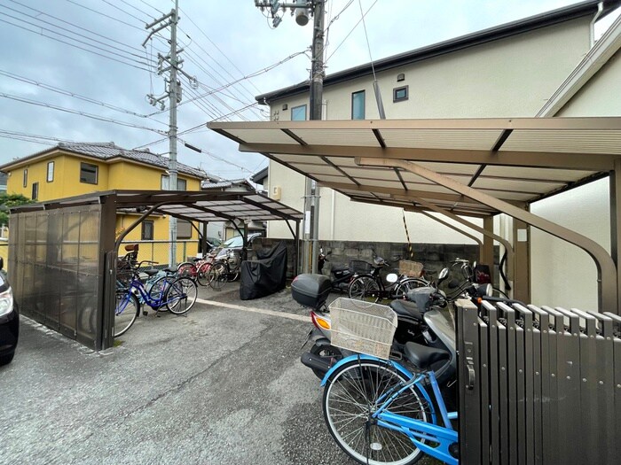 西尾ハイツの物件外観写真