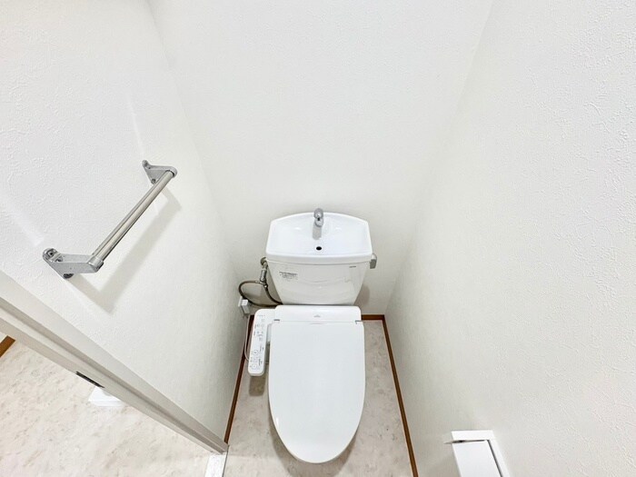 西尾ハイツの物件内観写真