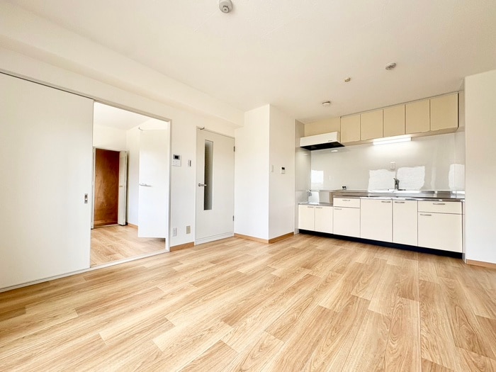 西尾ハイツの物件内観写真