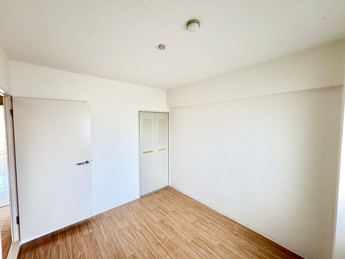 西尾ハイツの物件内観写真