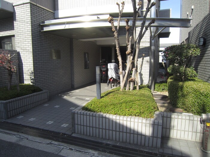 セレニティ巽の物件外観写真