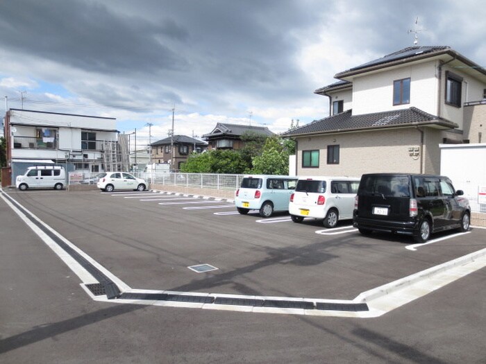 エスクードⅢの物件外観写真