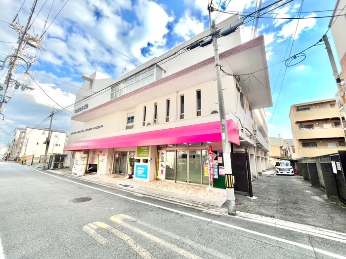 なるなるビルの物件外観写真