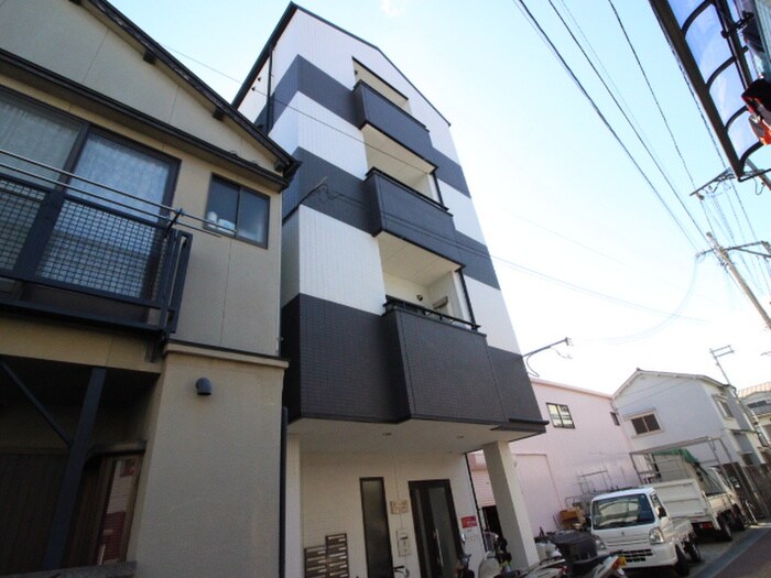 セントエルモ鷹取の物件外観写真