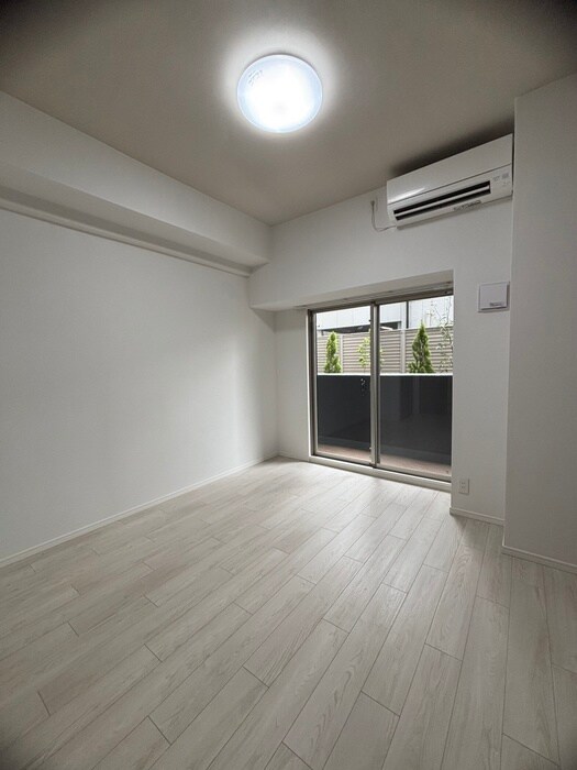 グランドロアール南巽（404）の物件内観写真