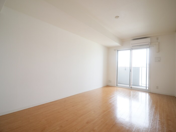 ｱﾙﾌｧﾚｶﾞﾛＫＯＢＥ ＷＥＳＴの物件内観写真