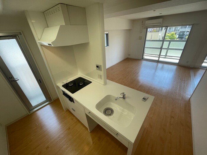 ｱﾙﾌｧﾚｶﾞﾛＫＯＢＥ ＷＥＳＴの物件内観写真