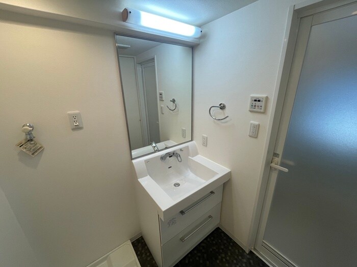 ｱﾙﾌｧﾚｶﾞﾛＫＯＢＥ ＷＥＳＴの物件内観写真