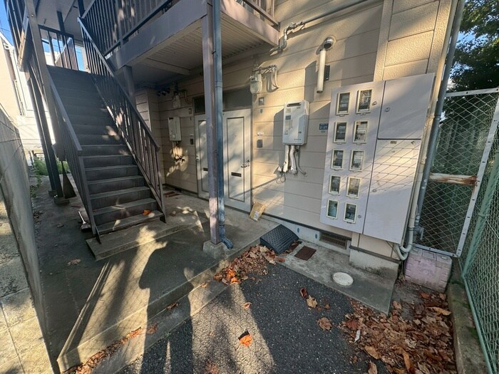 睦ハイツの物件外観写真