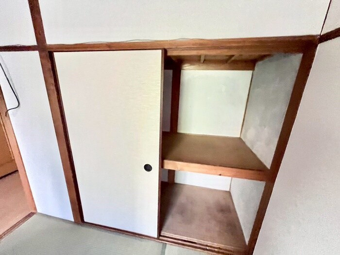 西小路三丁目貸家の物件内観写真