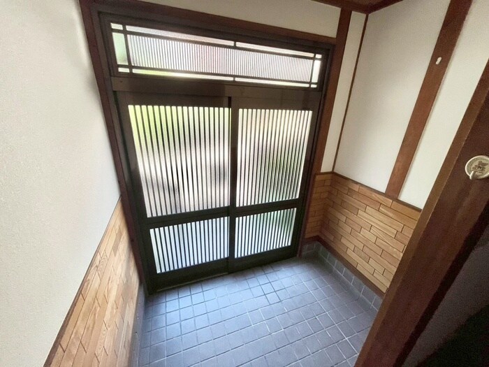 西小路三丁目貸家の物件内観写真