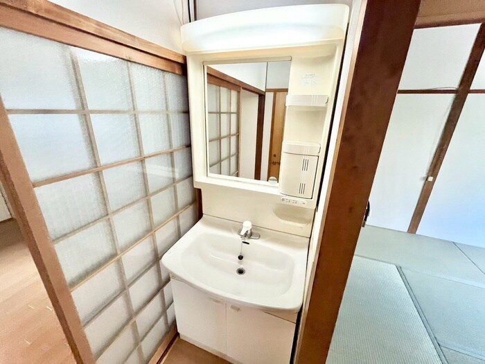 西小路三丁目貸家の物件内観写真