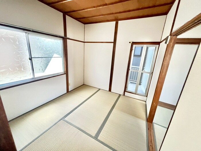 西小路三丁目貸家の物件内観写真