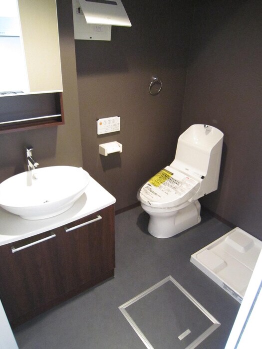 AVENIRの物件内観写真