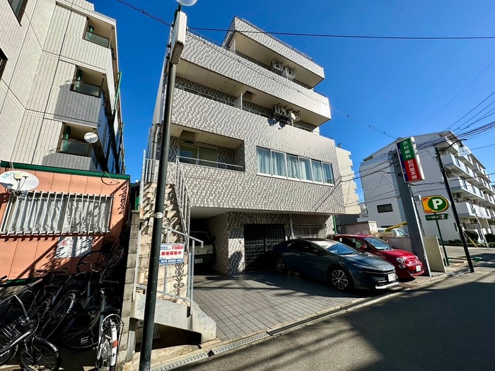 アンサンブルの物件外観写真