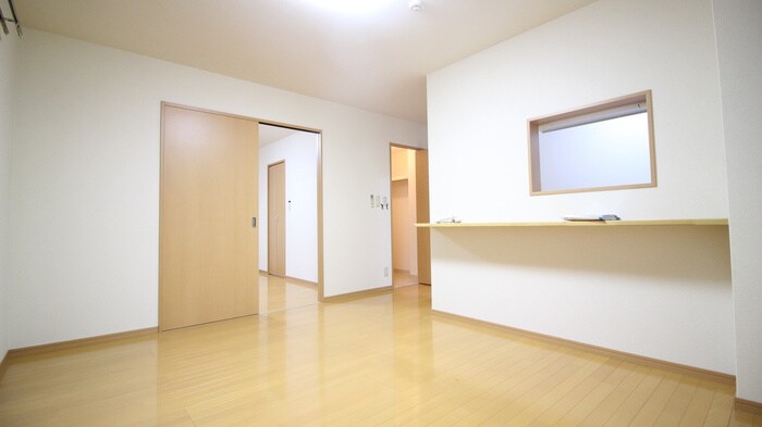 アム－ル・アベイユⅡの物件内観写真