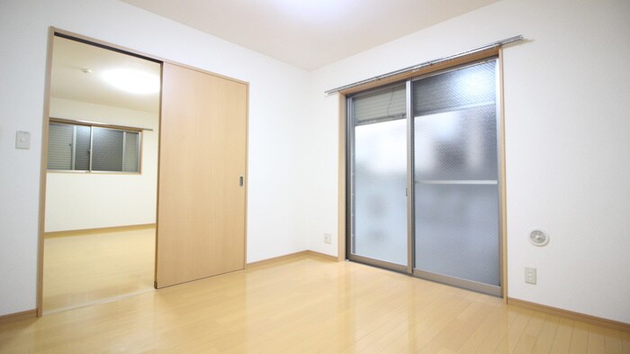 アム－ル・アベイユⅡの物件内観写真