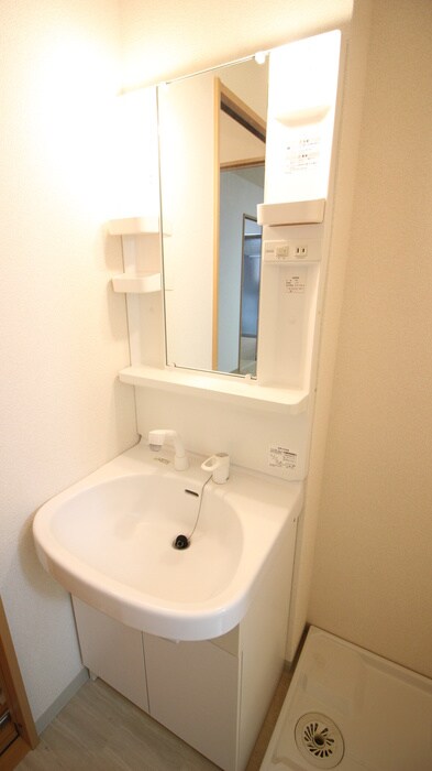 アム－ル・アベイユⅡの物件内観写真