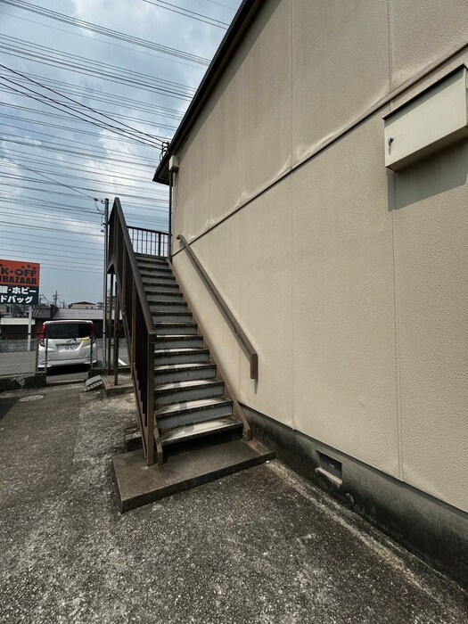 エスト北木の本の物件外観写真