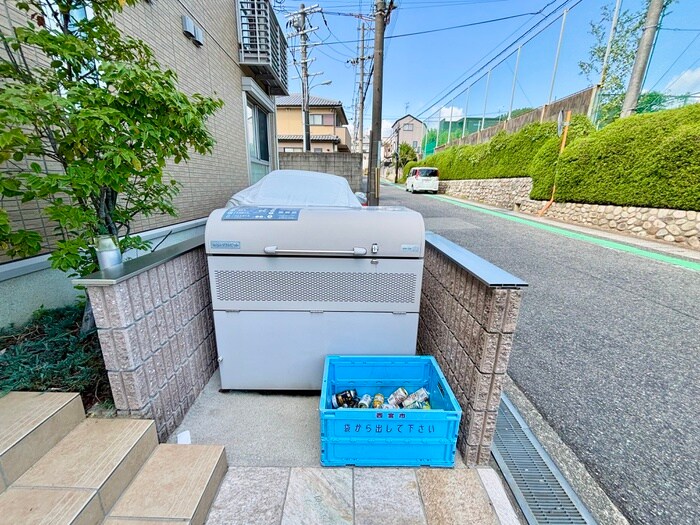 Brama甲東の物件外観写真