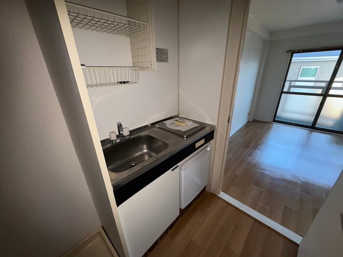 ﾌﾛﾝﾄ･ﾊﾟﾃﾞｨ･ﾌﾞﾘｯｸｽ(1－3F)の物件内観写真