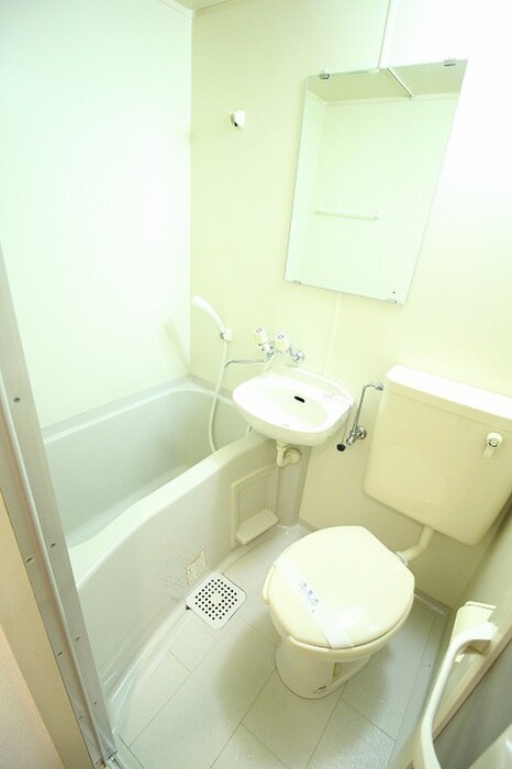 レザン四条大宮の物件内観写真