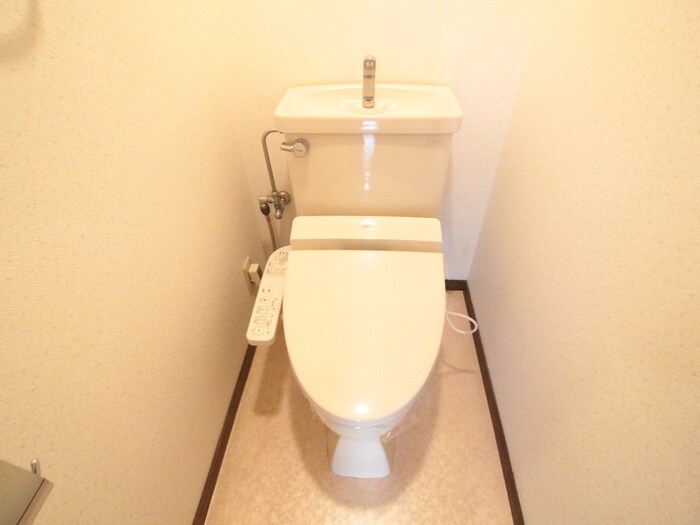 HACHIBUSE鳴尾の物件内観写真