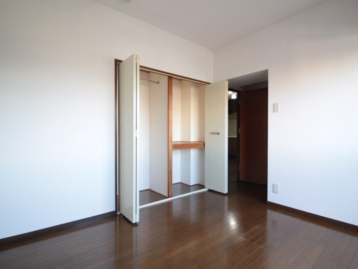 HACHIBUSE鳴尾の物件内観写真