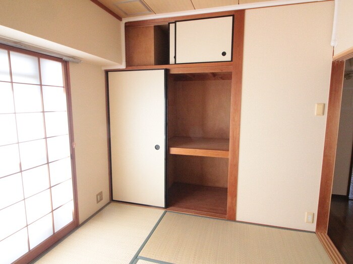 HACHIBUSE鳴尾の物件内観写真