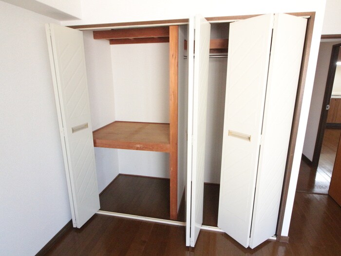 HACHIBUSE鳴尾の物件内観写真