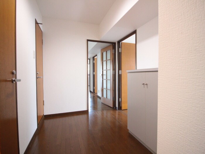 HACHIBUSE鳴尾の物件内観写真