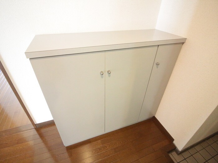 HACHIBUSE鳴尾の物件内観写真