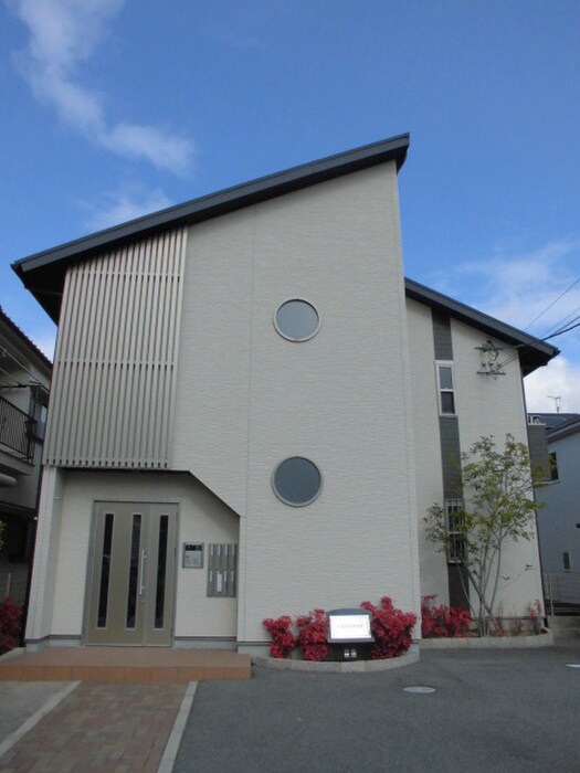 カ－ザ　フェリスの物件外観写真