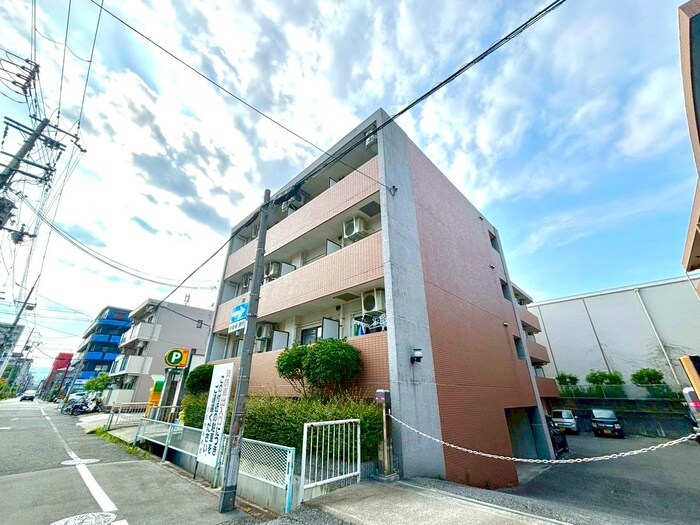 エトールⅢの物件外観写真