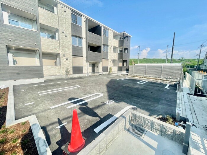 エアリーVの物件外観写真