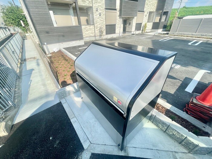 エアリーVの物件外観写真