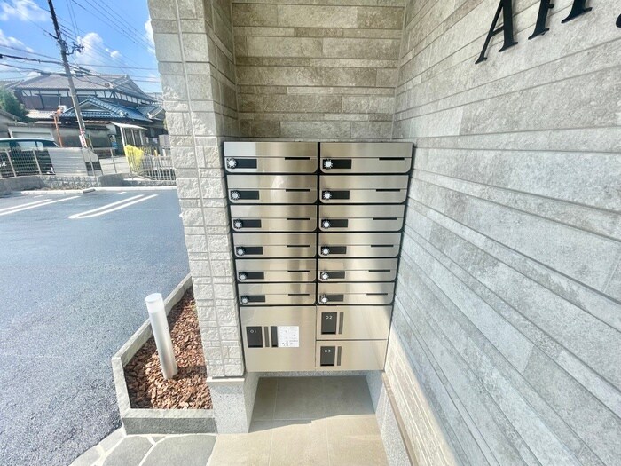 エアリーVの物件外観写真