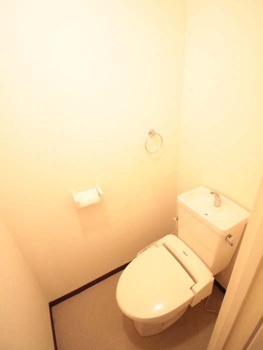 デルニエアンの物件内観写真