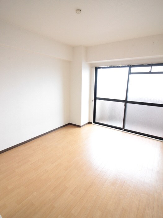 デルニエアンの物件内観写真