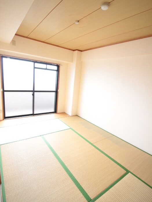 デルニエアンの物件内観写真