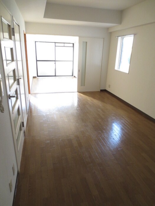 デルニエアンの物件内観写真