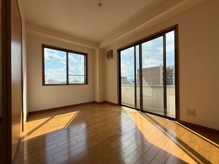 たけうちビルの物件内観写真