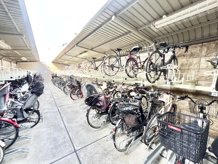 千里桃山台ﾋﾙｻｲﾄﾞﾃﾗｽ(703)の物件外観写真