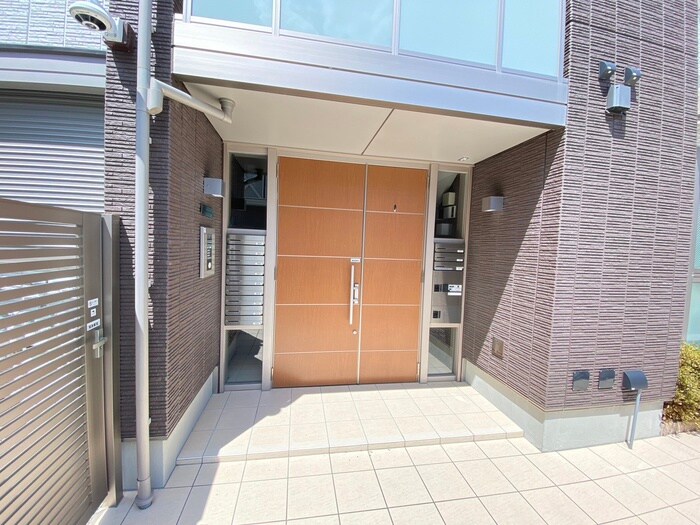 シャ－メゾン上杉の物件外観写真