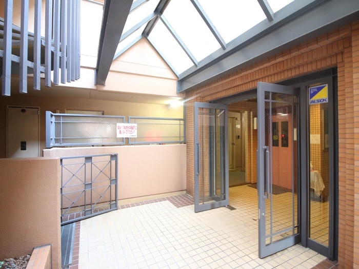 ルミエ－ル出町柳（２０８）の物件外観写真