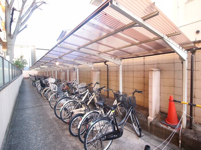 ルミエ－ル出町柳（２０８）の物件外観写真