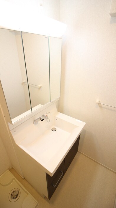 パインルーツⅢの物件内観写真