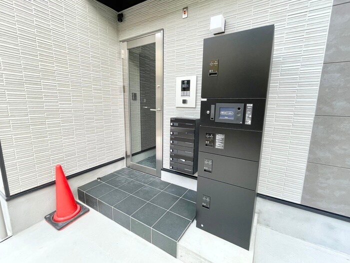 ｳｨﾛｰﾂﾘｰﾚｼﾞﾃﾞﾝｽ京都伏見の物件外観写真