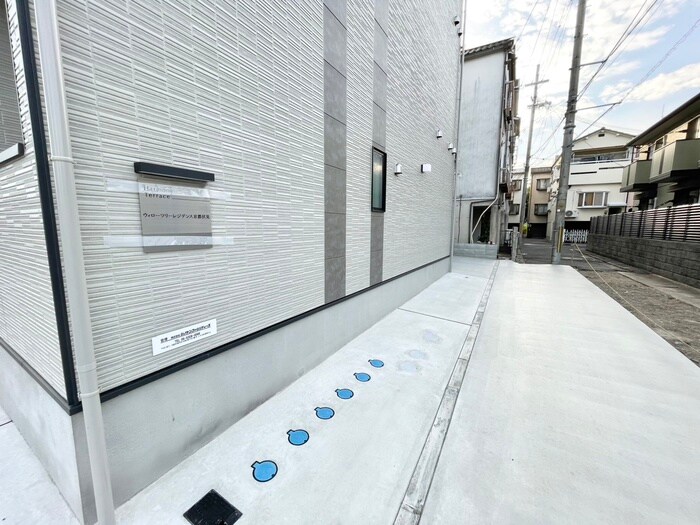 ｳｨﾛｰﾂﾘｰﾚｼﾞﾃﾞﾝｽ京都伏見の物件外観写真